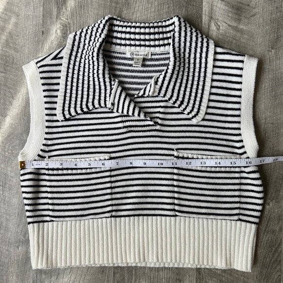 Vintage Fall Bundle: Sweaters + Skirts - S/4 - Picture 10 of 16